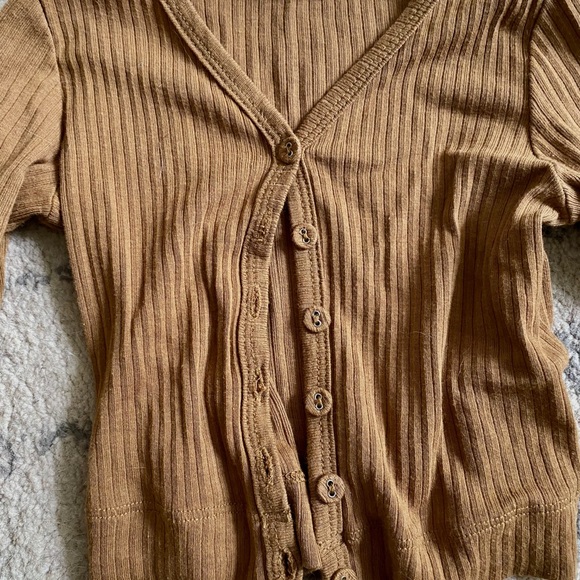 Jamie Kay cardigan - Picture 2 of 3